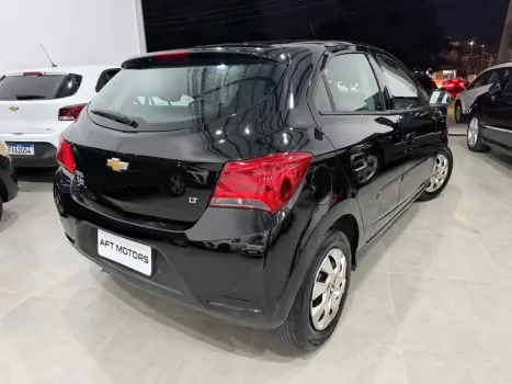 CHEVROLET Onix Hatch 1.0 4P FLEX LT, Foto 3
