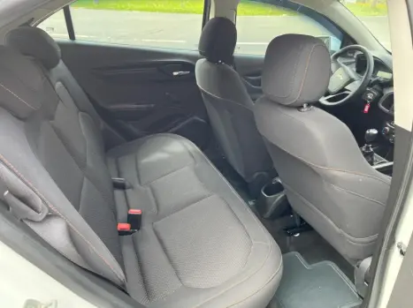 CHEVROLET Onix Hatch 1.4 4P FLEX LT, Foto 8