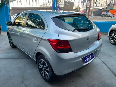 CHEVROLET Onix Hatch 1.4 4P FLEX LTZ, Foto 4