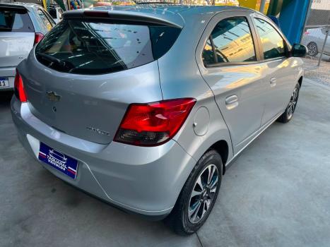 CHEVROLET Onix Hatch 1.4 4P FLEX LTZ, Foto 6