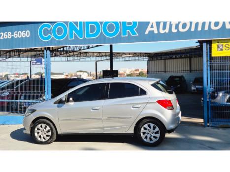 CHEVROLET Onix Hatch 1.4 4P FLEX LTZ, Foto 3