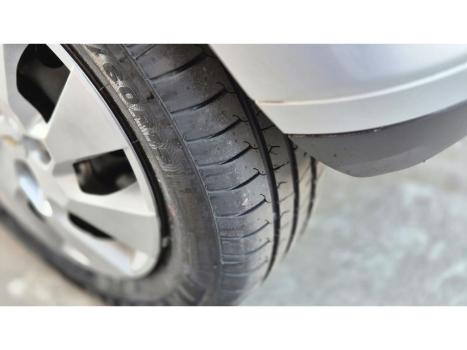 CHEVROLET Onix Hatch 1.4 4P FLEX LTZ, Foto 16