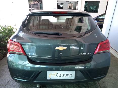 CHEVROLET Onix Hatch 1.4 4P FLEX LTZ AUTOM�TICO, Foto 4