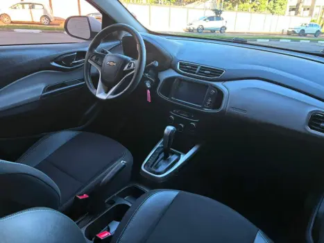 CHEVROLET Onix Hatch 1.4 4P FLEX LT AUTOM�TICO, Foto 9