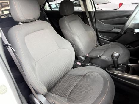 CHEVROLET Onix Hatch 1.4 4P FLEX LTZ AUTOM�TICO, Foto 6