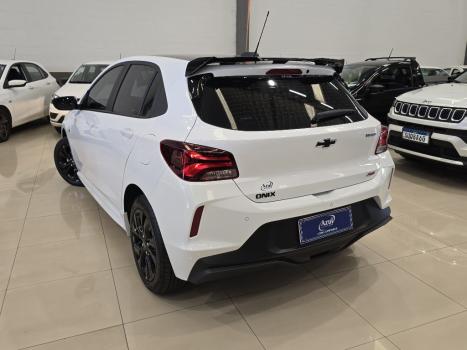 CHEVROLET Onix Hatch 1.0 12V 4P FLEX RS TURBO AUTOM�TICO, Foto 4