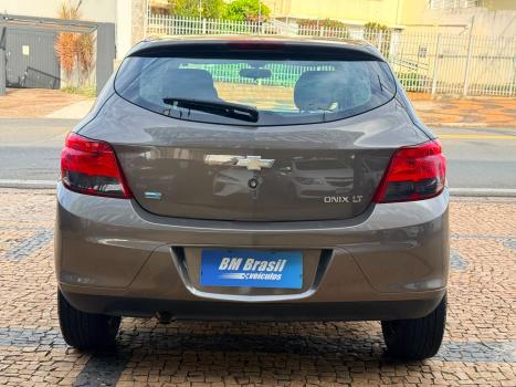 CHEVROLET Onix Hatch 1.4 4P FLEX LT AUTOM�TICO, Foto 5