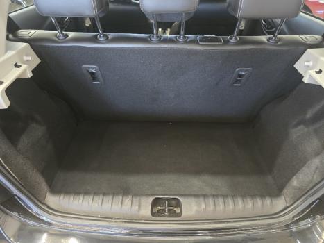 CHEVROLET Onix Hatch 1.4 4P FLEX LTZ AUTOM�TICO, Foto 17