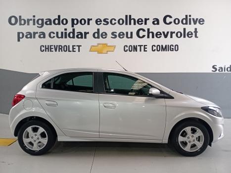 CHEVROLET Onix Hatch 1.4 4P FLEX LT AUTOM�TICO, Foto 17