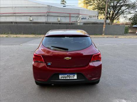CHEVROLET Onix Hatch 1.4 4P FLEX LT AUTOM�TICO, Foto 4
