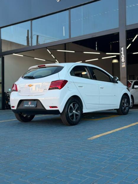 CHEVROLET Onix Hatch 1.4 4P FLEX LTZ AUTOM�TICO, Foto 4