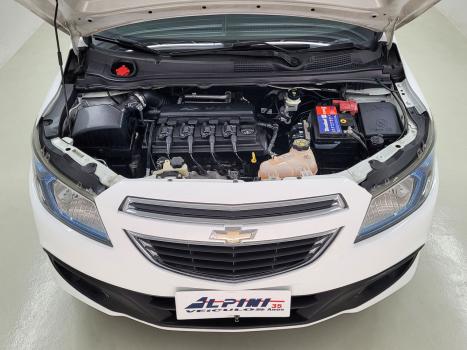 CHEVROLET Onix Hatch 1.4 4P FLEX LT, Foto 10