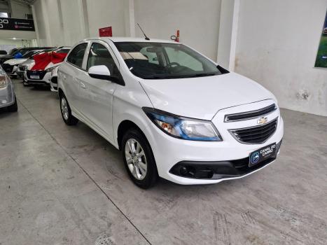 CHEVROLET Onix Hatch 1.0 4P FLEX LT LOLLAPALOOZA, Foto 3