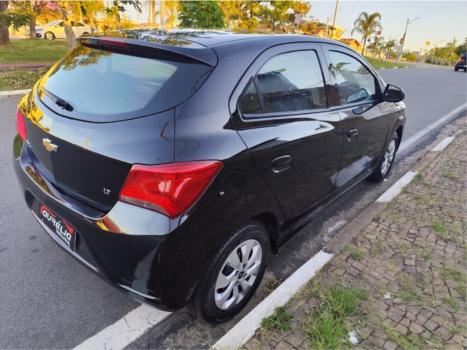 CHEVROLET Onix Hatch 1.0 4P FLEX LT1, Foto 4