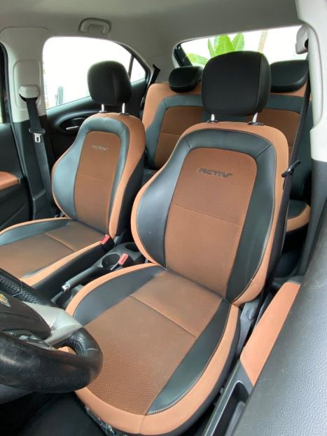 CHEVROLET Onix Hatch 1.4 4P FLEX EFFECT, Foto 6