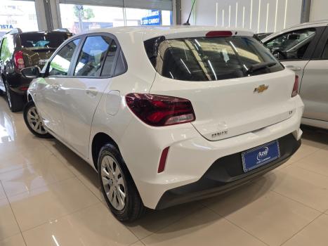 CHEVROLET Onix Hatch 1.0 4P FLEX LT, Foto 4
