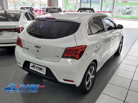 CHEVROLET Onix Hatch 1.4 4P FLEX LTZ AUTOMÁTICO, Foto 3