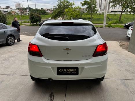 CHEVROLET Onix Hatch 1.4 4P FLEX LT AUTOMÁTICO, Foto 3