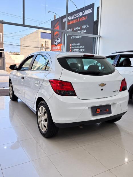 CHEVROLET Onix Hatch 1.4 4P FLEX LT AUTOMÁTICO, Foto 3