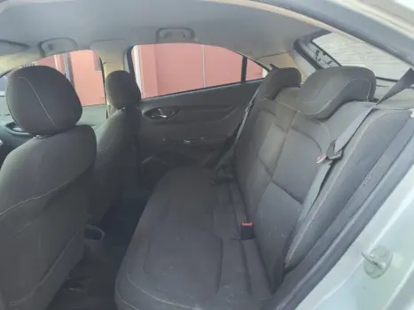 CHEVROLET Onix Hatch 1.4 4P FLEX LT, Foto 4