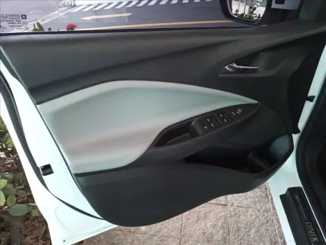 CHEVROLET Onix Sedan 1.0 12V 4P FLEX PREMIER PLUS TURBO AUTOMÁTICO, Foto 12 CHEVROLET Onix Sedan 1.0 12V 4P FLEX PREMIER PLUS TURBO AUTOMÁTICO, Foto 12