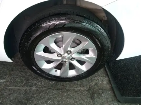 CHEVROLET Onix Sedan 1.0 12V 4P FLEX LTZ PLUS TURBO AUTOM�TICO, Foto 12