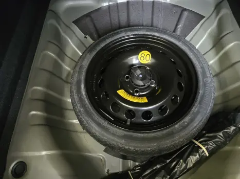 CHEVROLET Onix Sedan 1.0 12V 4P FLEX LT PLUS, Foto 17