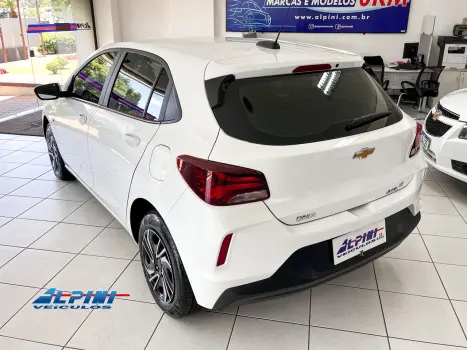CHEVROLET Onix Sedan 1.0 4P FLEX LT, Foto 4