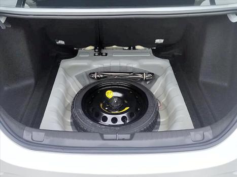 CHEVROLET Onix Sedan 1.0 12V 4P FLEX PREMIER PLUS TURBO AUTOM�TICO, Foto 10