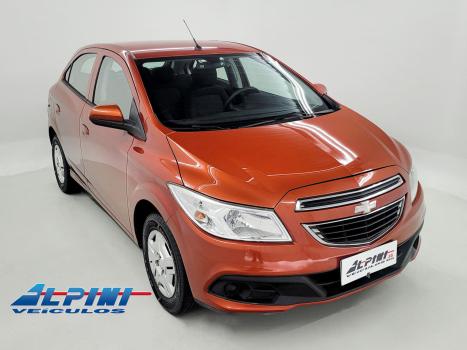 CHEVROLET Onix Sedan 1.0 4P FLEX LT, Foto 2