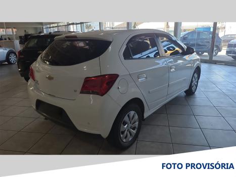 CHEVROLET Onix Sedan 1.0 4P FLEX LT, Foto 3