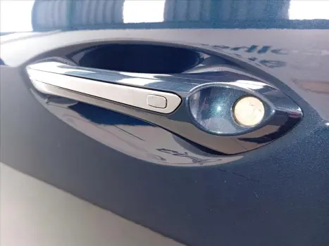 CHEVROLET Onix Sedan 1.0 12V 4P FLEX PREMIER PLUS TURBO AUTOM�TICO, Foto 13