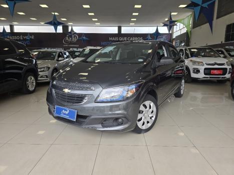 CHEVROLET Onix Sedan 1.4 4P FLEX LT, Foto 3