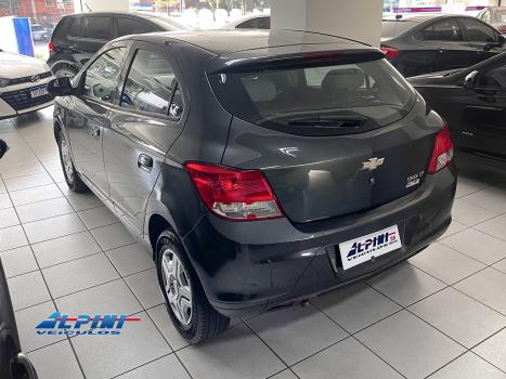 CHEVROLET Onix Sedan 1.0 4P FLEX LT, Foto 4
