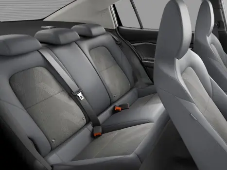 CHEVROLET Onix Sedan 1.0 12V 4P ETANOL PLUS ECO TURBO AUTOM�TICO, Foto 6