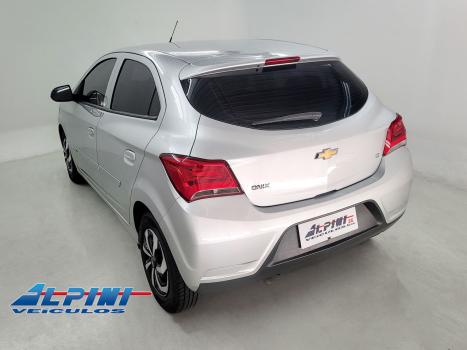 CHEVROLET Onix Sedan 1.0 4P FLEX LT, Foto 4