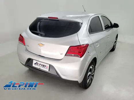 CHEVROLET Onix Sedan 1.0 4P FLEX LT, Foto 3
