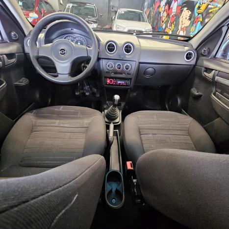 CHEVROLET Prisma 1.4 4P MAXX FLEX, Foto 13 CHEVROLET Prisma 1.4 4P MAXX FLEX, Foto 13