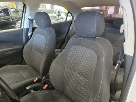CHEVROLET Prisma 1.4 4P LT FLEX AUTOM�TICO, Foto 14