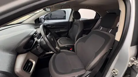 CHEVROLET Prisma 1.4 4P LT FLEX AUTOM�TICO, Foto 3