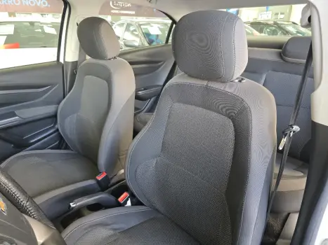 CHEVROLET Prisma 1.4 4P ADVANTAGE AUTOM�TICO, Foto 15