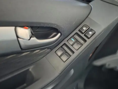 CHEVROLET S10 2.4 FLEX LT CABINE DUPLA, Foto 9