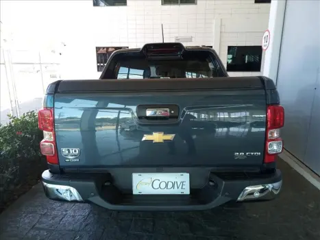 CHEVROLET S10 2.8 12V HIGH COUNTRY CABINE DUPLA 4X4 TURBO DIESEL AUTOMTICO, Foto 2