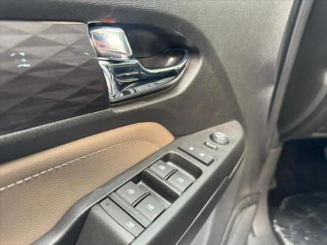 CHEVROLET S10 2.8 12V HIGH COUNTRY CABINE DUPLA 4X4 TURBO DIESEL AUTOM�TICO, Foto 7