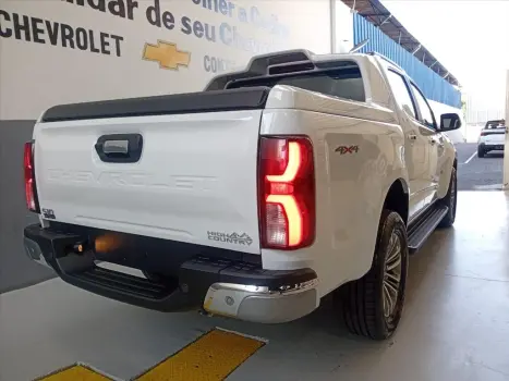 CHEVROLET S10 2.8 12V HIGH COUNTRY CABINE DUPLA 4X4 TURBO DIESEL AUTOM�TICO, Foto 3
