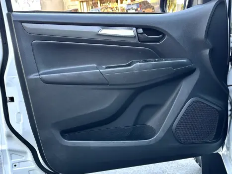 CHEVROLET S10 2.8 16V LS CABINE DUPLA 4X4 TURBO DIESEL, Foto 8