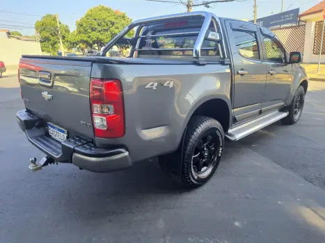 CHEVROLET S10 2.8 16V LT CABINE DUPLA 4X4 TURBO DIESEL, Foto 3