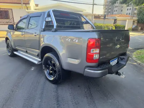 CHEVROLET S10 2.8 16V LT CABINE DUPLA 4X4 TURBO DIESEL, Foto 4