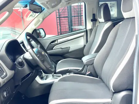 CHEVROLET S10 2.8 16V LT CABINE DUPLA 4X4 TURBO DIESEL AUTOM�TICO, Foto 6