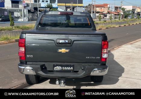 CHEVROLET S10 2.8 16V Z71 CABINE DUPLA 4X4 TURBO DIESEL AUTOM�TICO, Foto 5